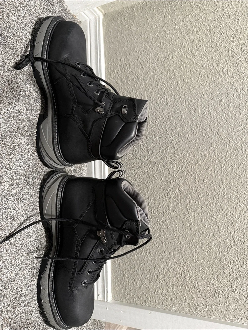 Wolverine Black Lace-Up Work Boots with Gray Midsole